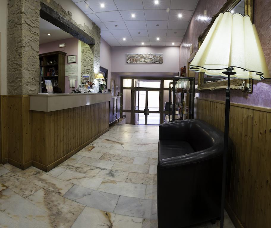 Hotel Alfonso IX (Adults Only) Caceres Exterior photo